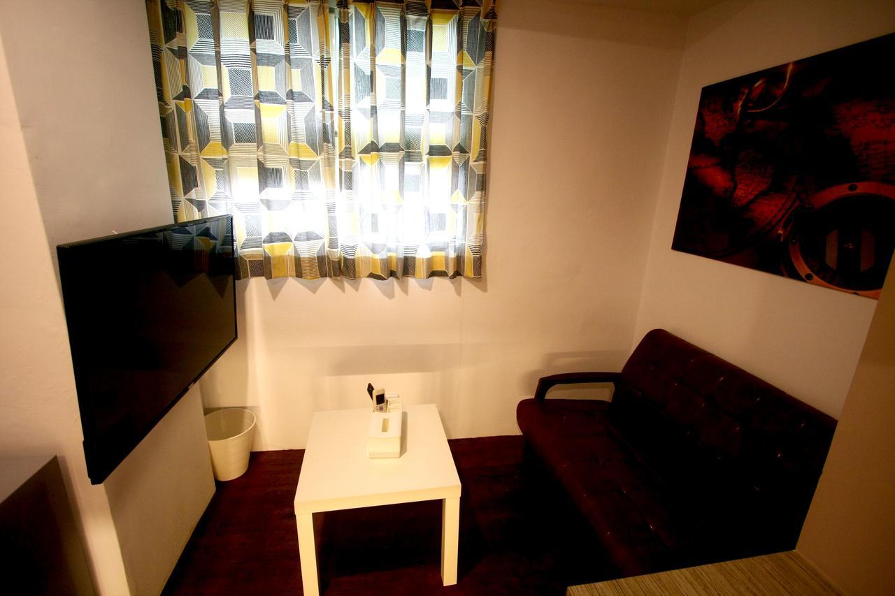 Color House Hostel Đài Trung Phòng bức ảnh